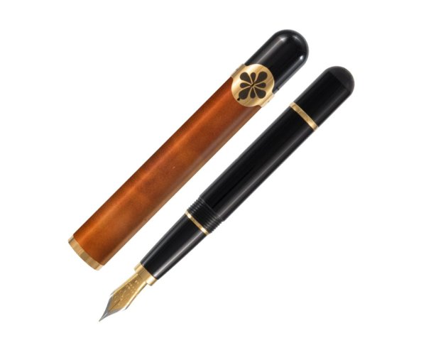 Diplomat X.O Triple 5 Camel Leather LE, plnicí pero