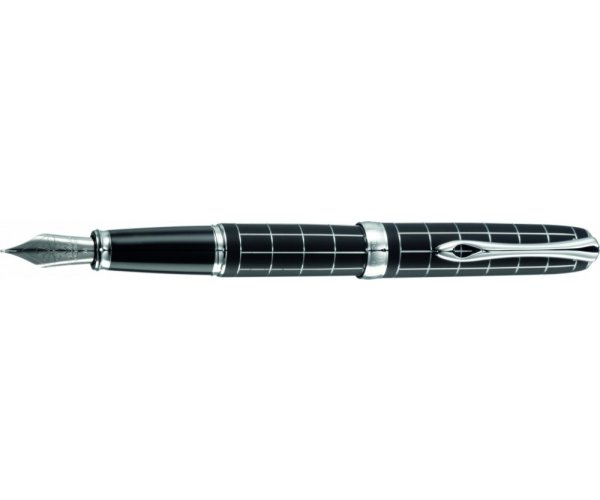 Diplomat Excellence Plus Rhomb Guilloch Lapis Black, plnicí pero